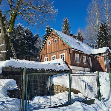 Roubenka Na Sjezdovce Holiday home *